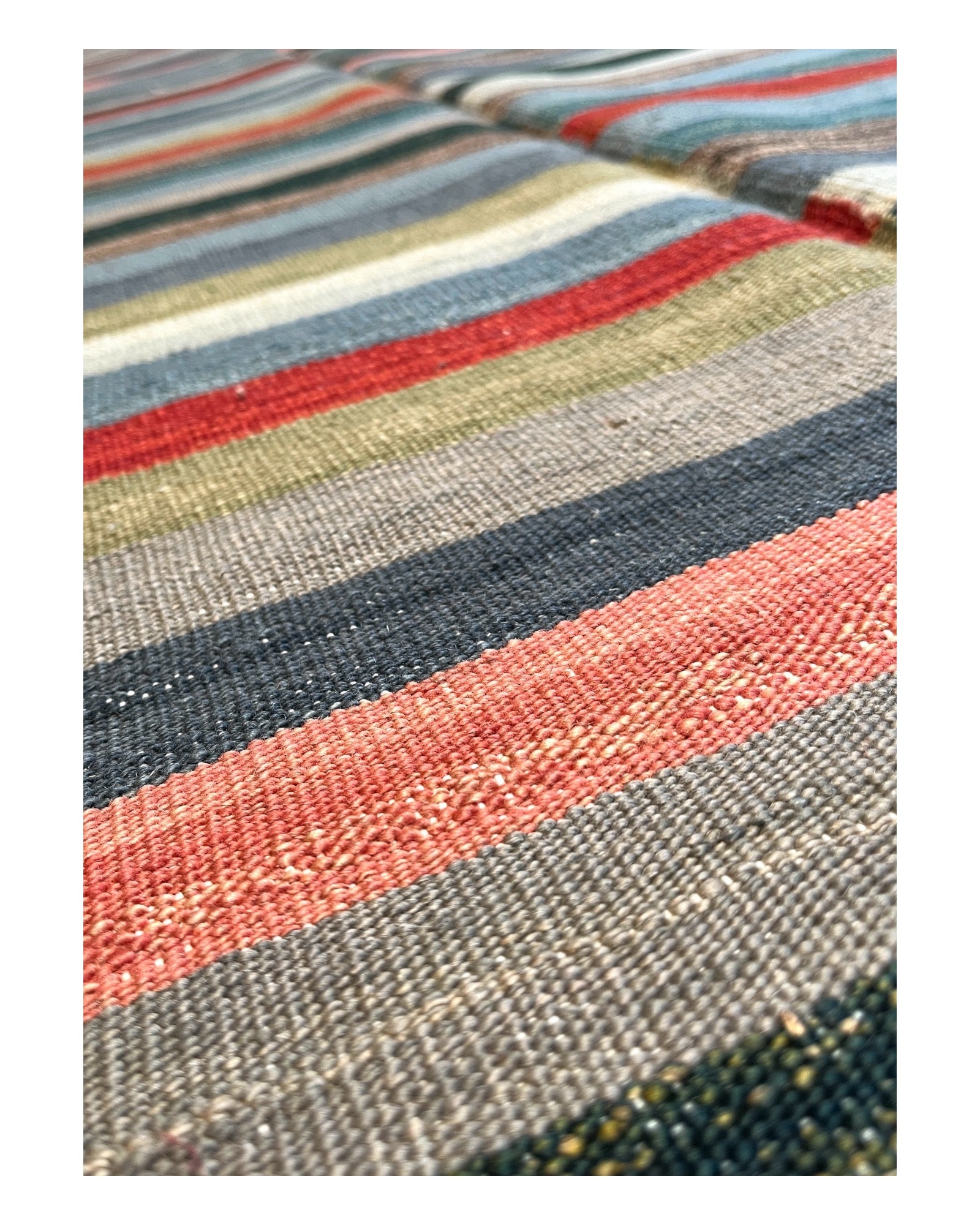 243cm x 165cm Multi-coloured Kilim