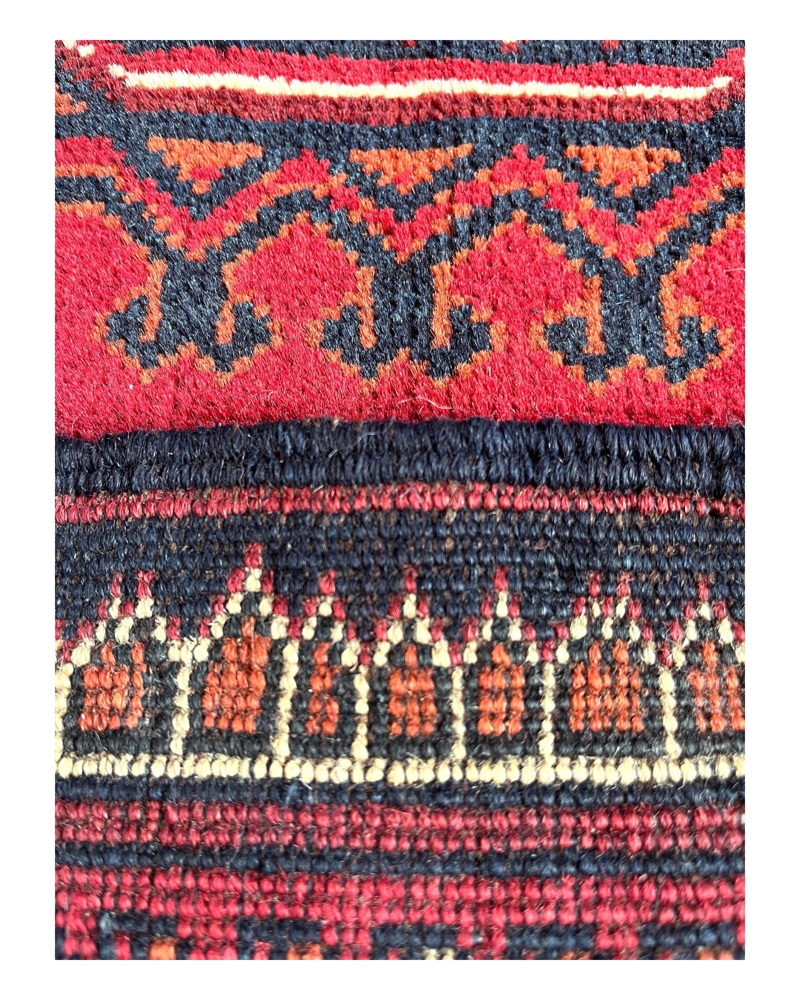300cm x 200cm Red & Black Patnas Gul Rug