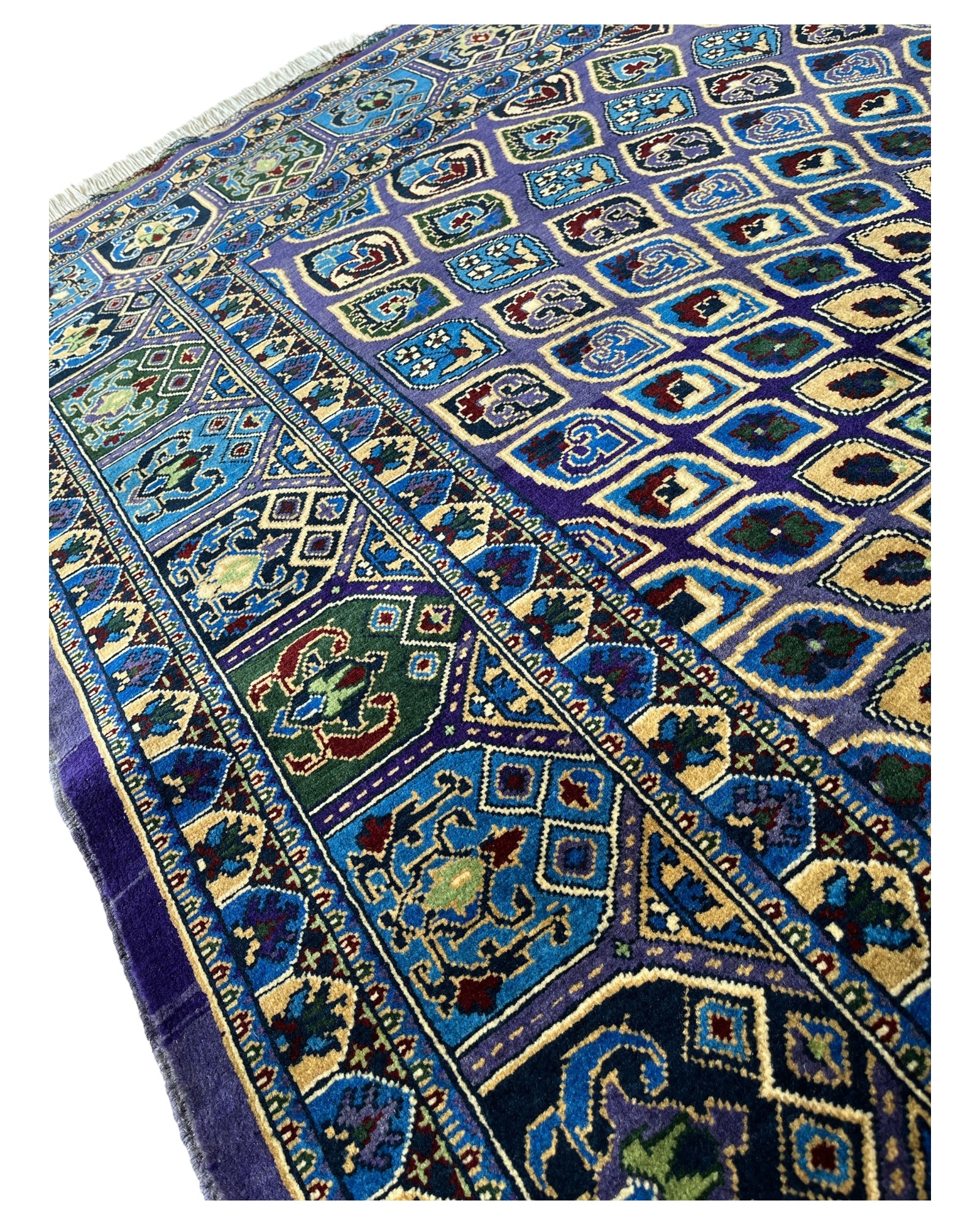 290cm x 200cm Peacock Rug