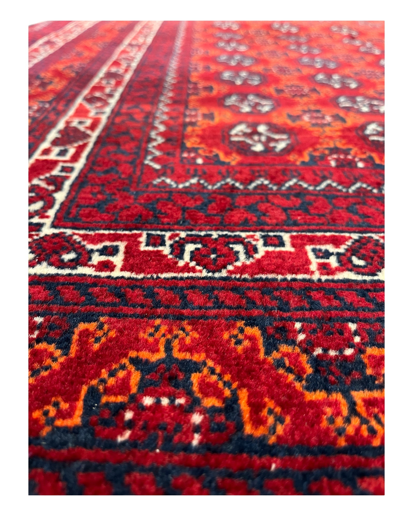150cm x 100cm Red Khuwaja Roshnai Rug