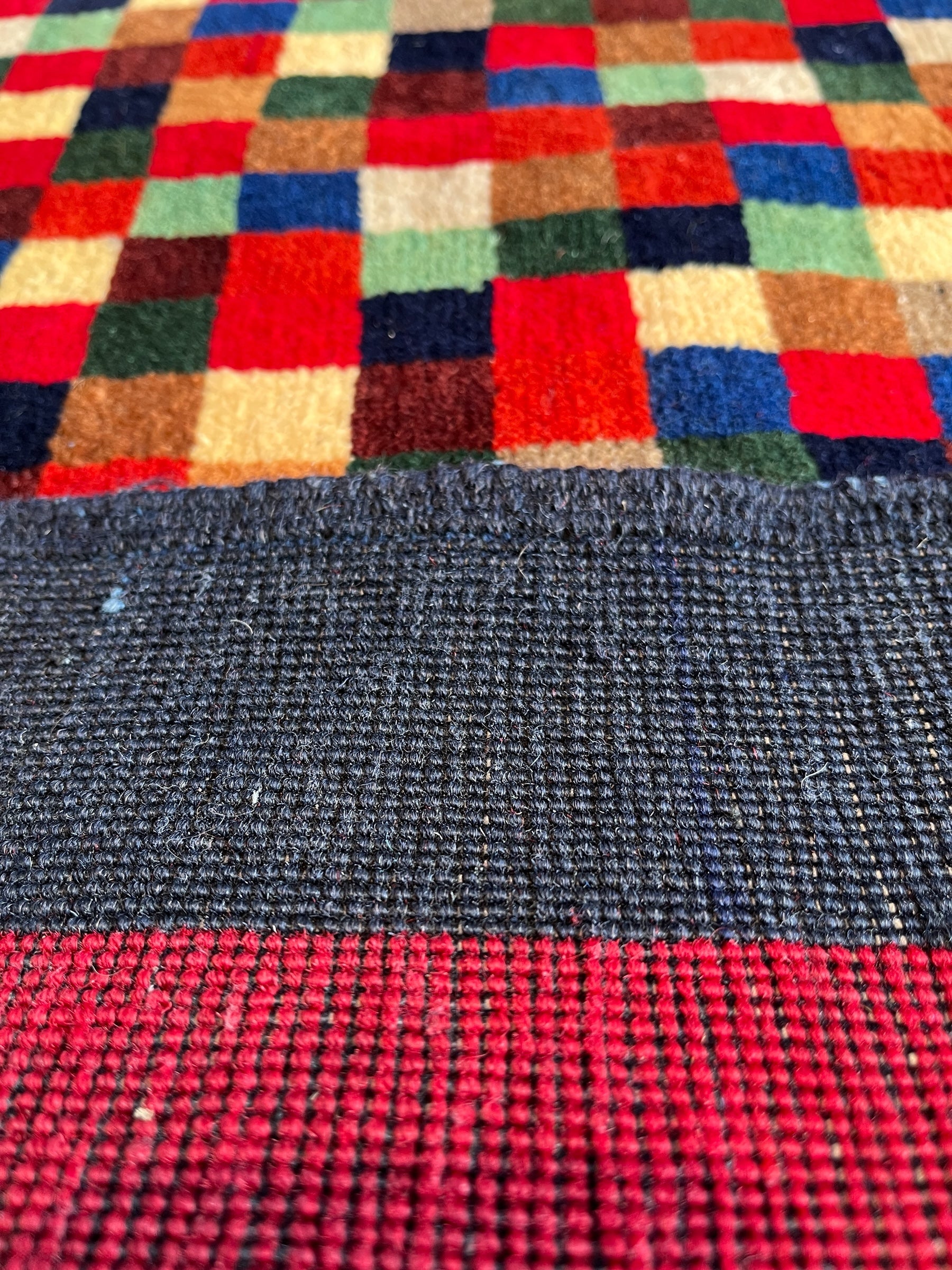 155cm x 150cm Chequered Rug