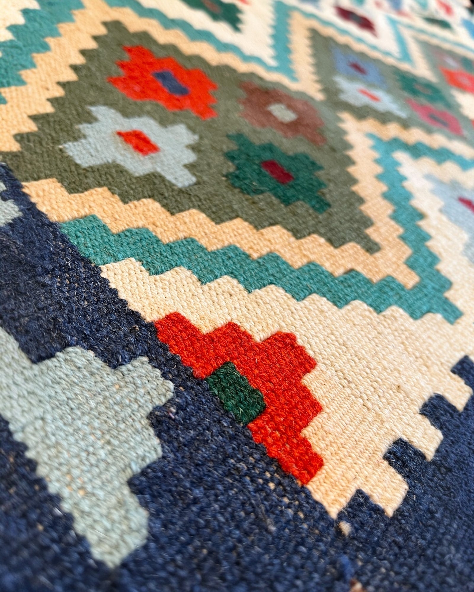 157cm x 100cm Cream, Blue & Khaki Maymana Kilim