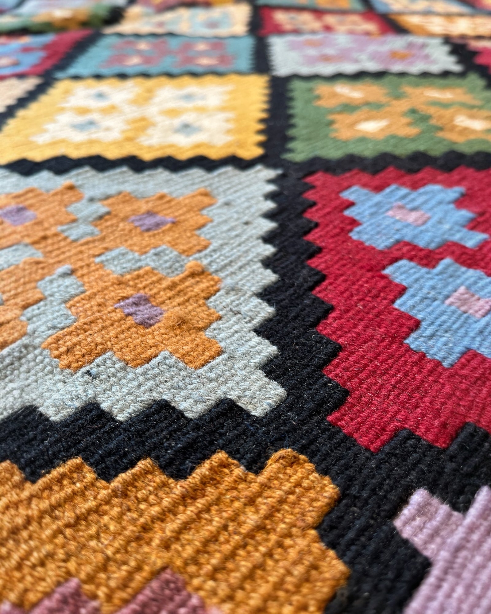 215cm x 155cm Multi-coloured Maymana Kilim