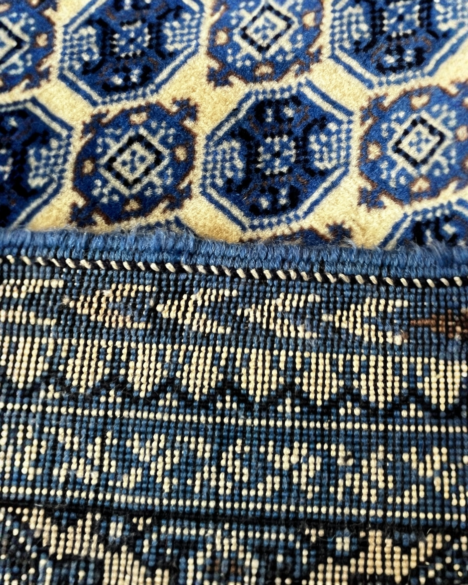 144cm x 100cm Blue & Cream Khuwaja Roshnai