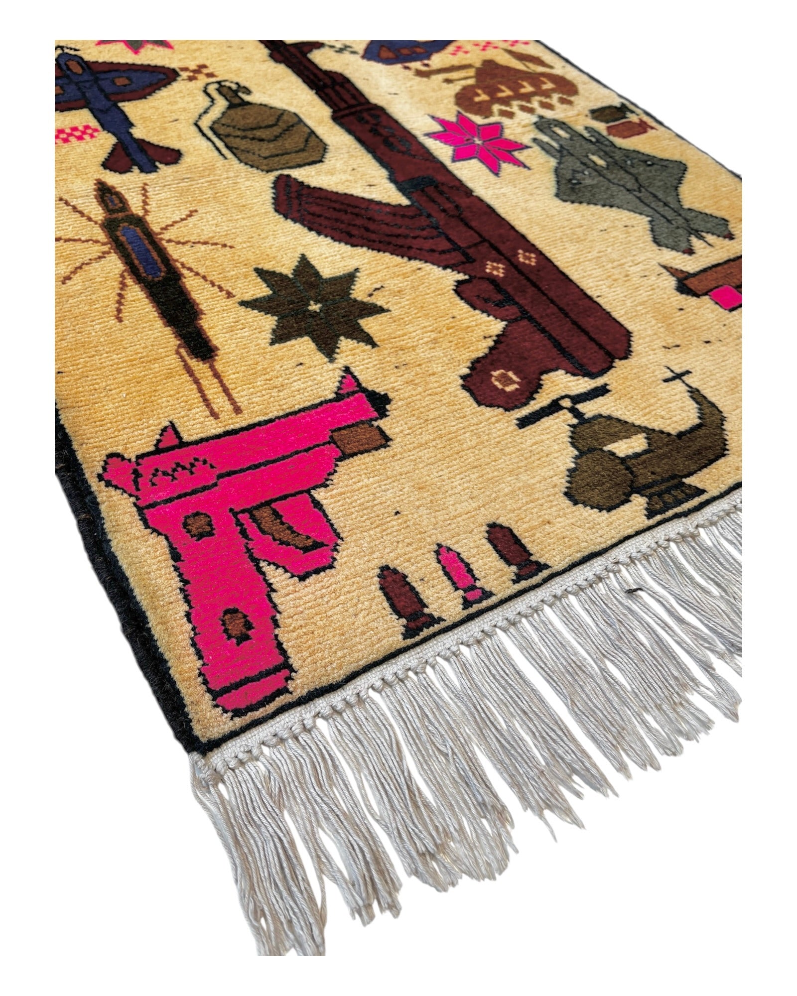 80cm x 62cm Cream, Burgundy & Hot Pink War Rug