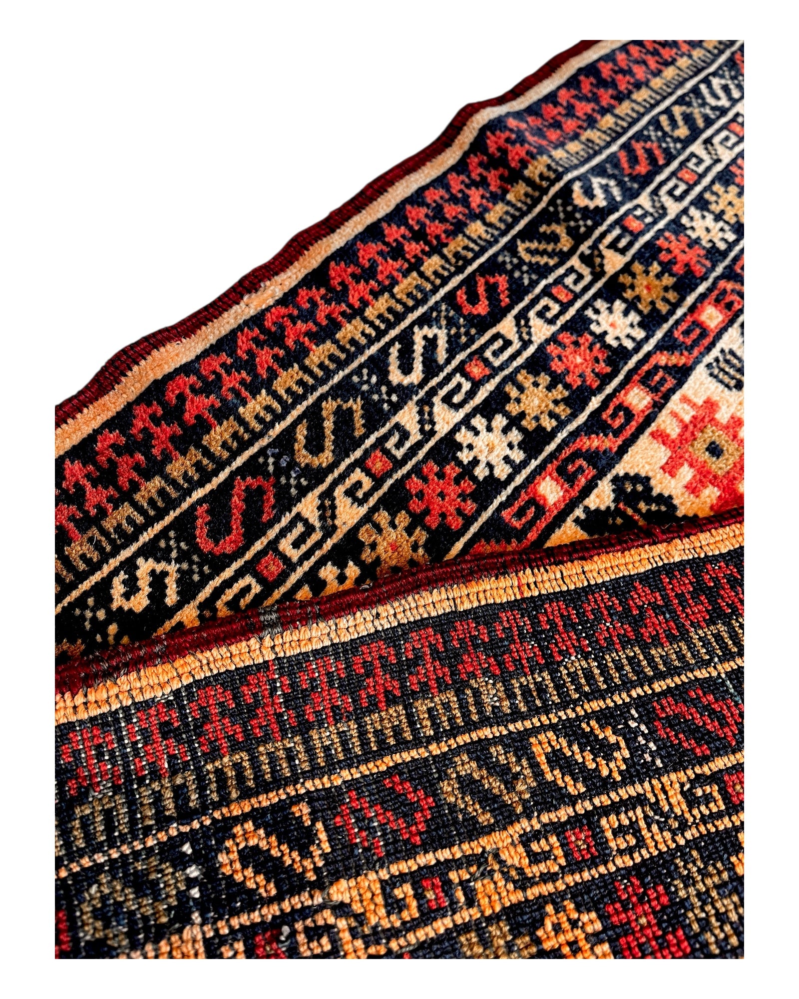 138cm x 97cm Terracotta & Black War Rug