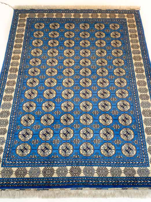 2m x 1.5m (approx) Blue