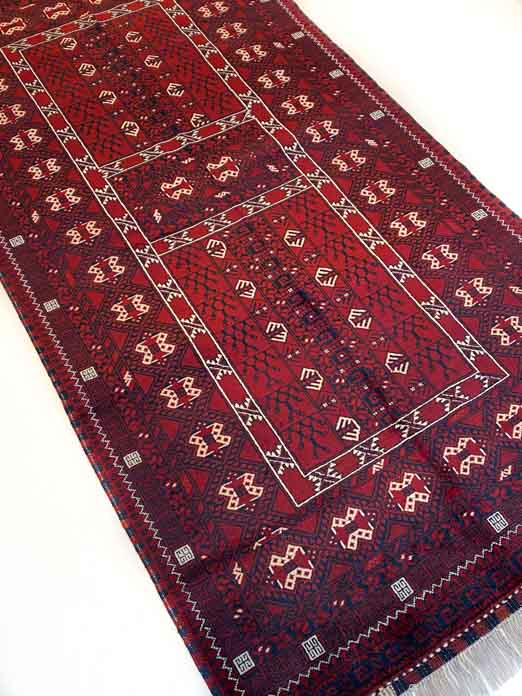 2m x 1m 'Parda' Rug