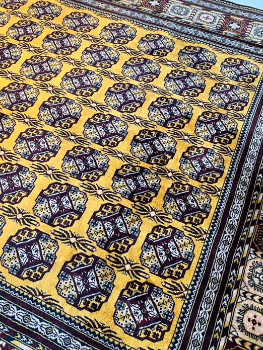 255cm x 163cm Yellow Rug