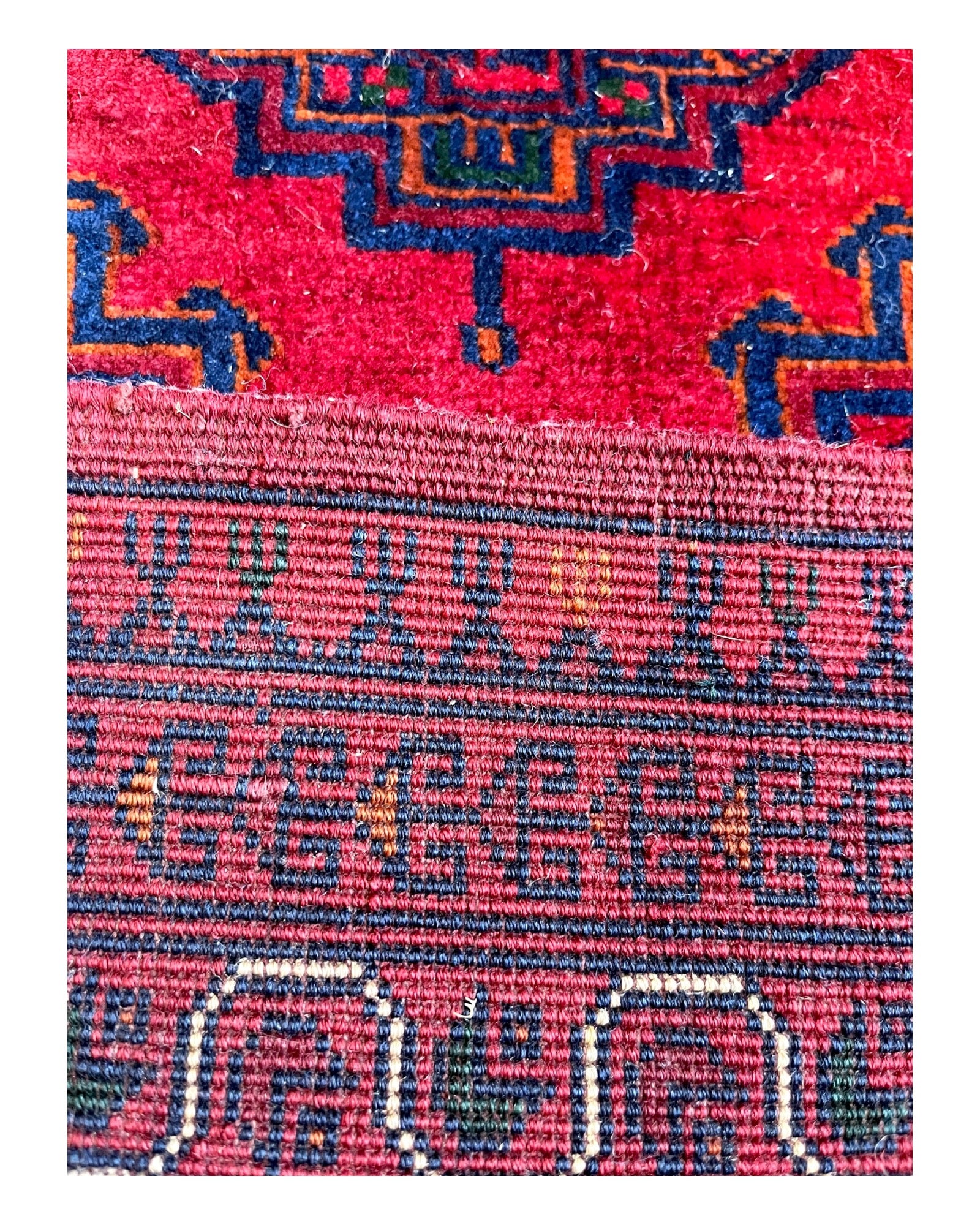 290cm x 200cm Red Fine Saroqi Rug