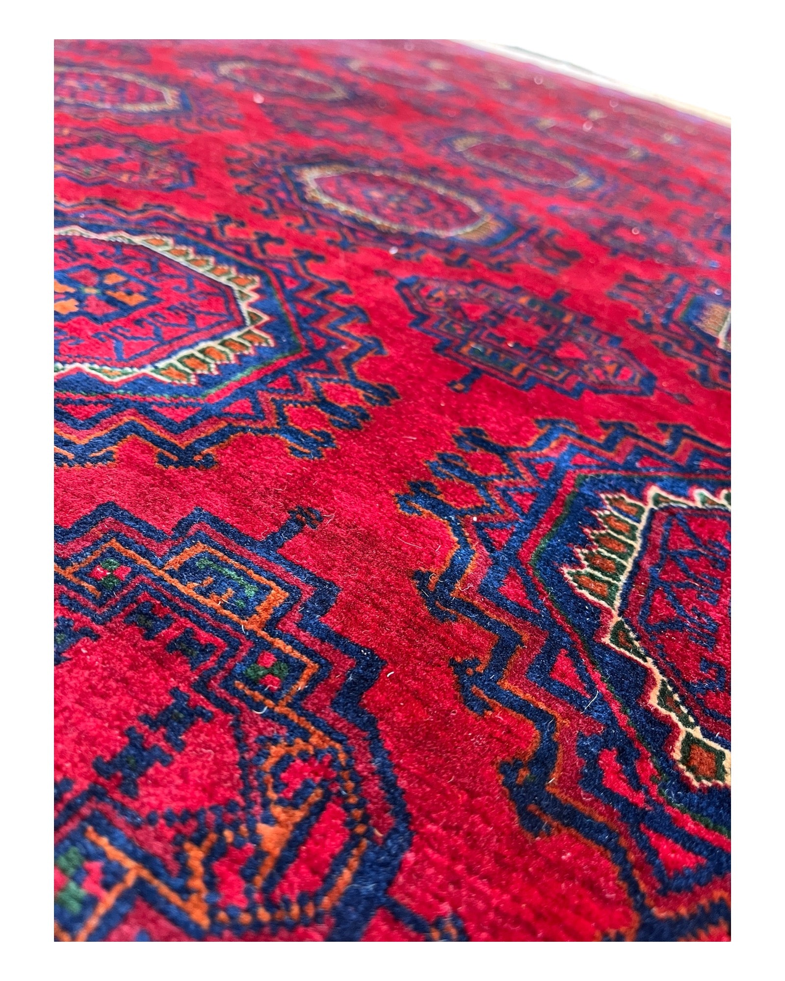 290cm x 200cm Red Fine Saroqi Rug