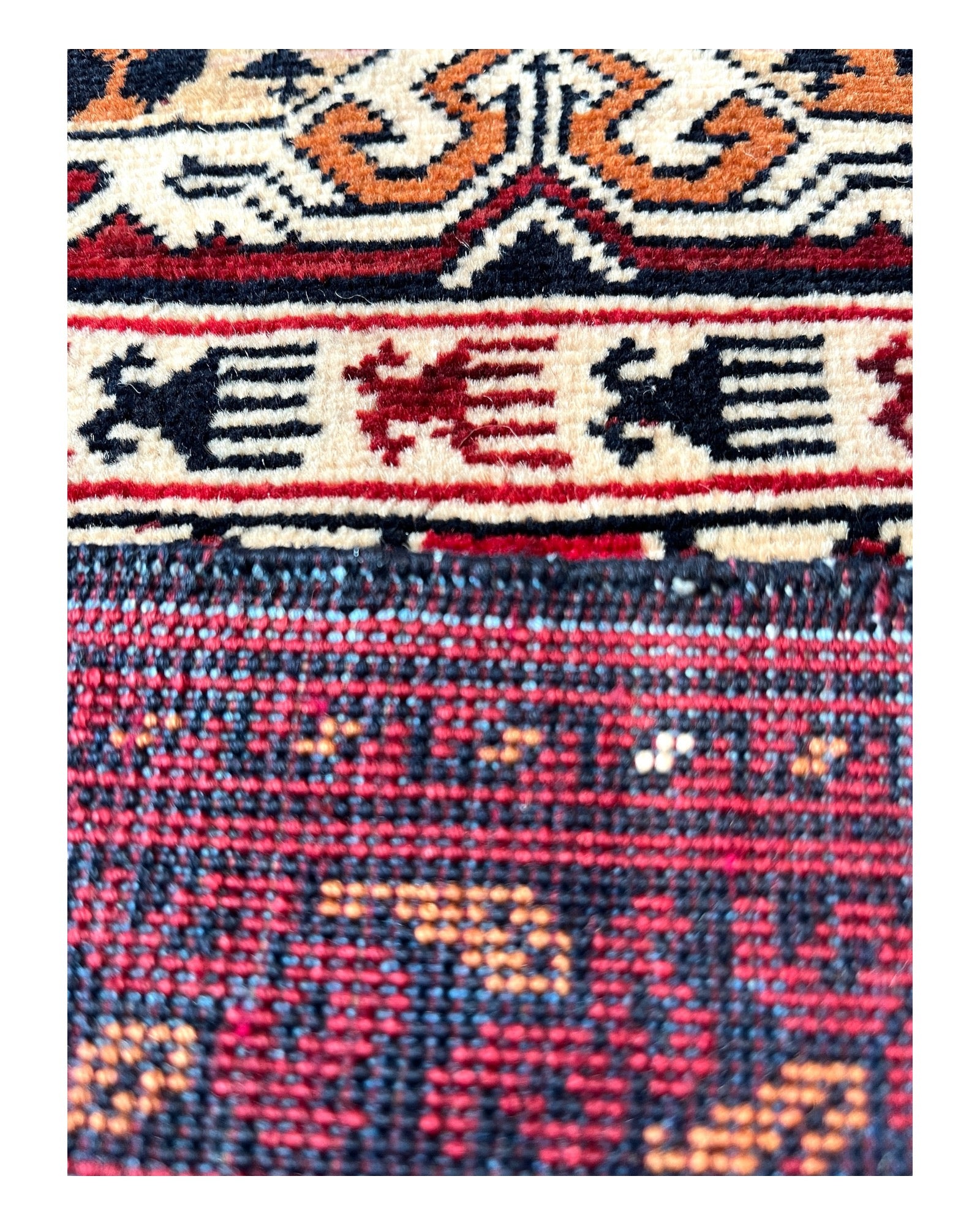 143cm x 100cm Red Alabakhmal Rug