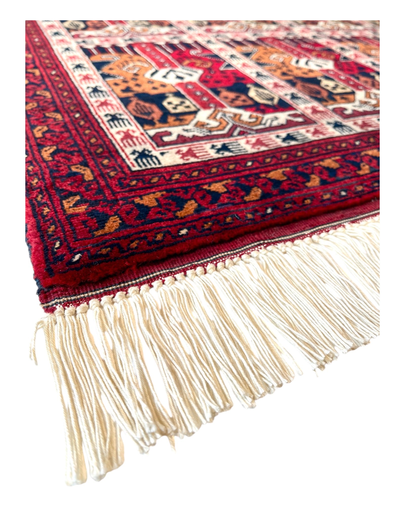 143cm x 100cm Red Alabakhmal Rug