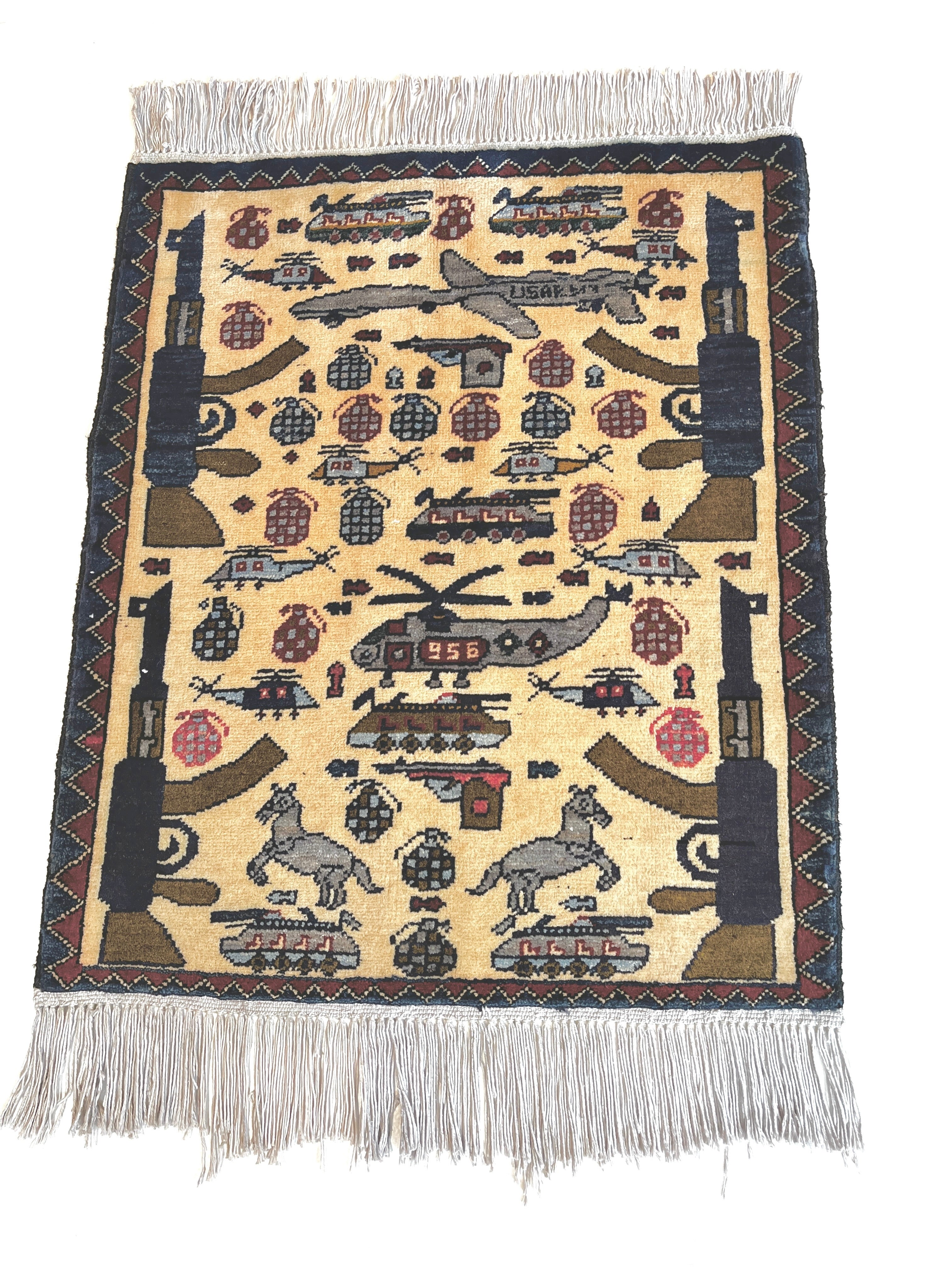 76cm x 66cm Cream & Navy War Rug