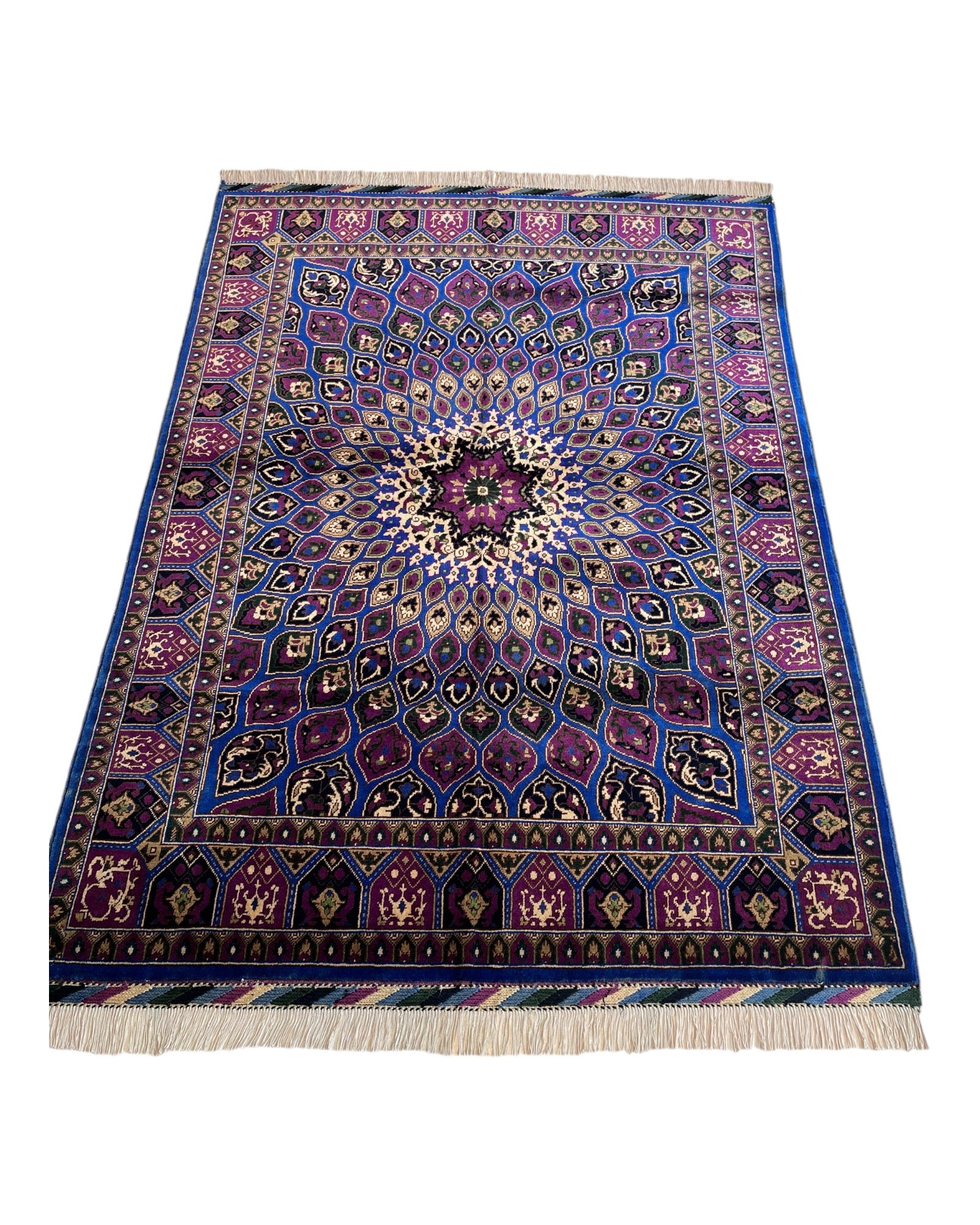 198cm x 146cm Peacock Rug