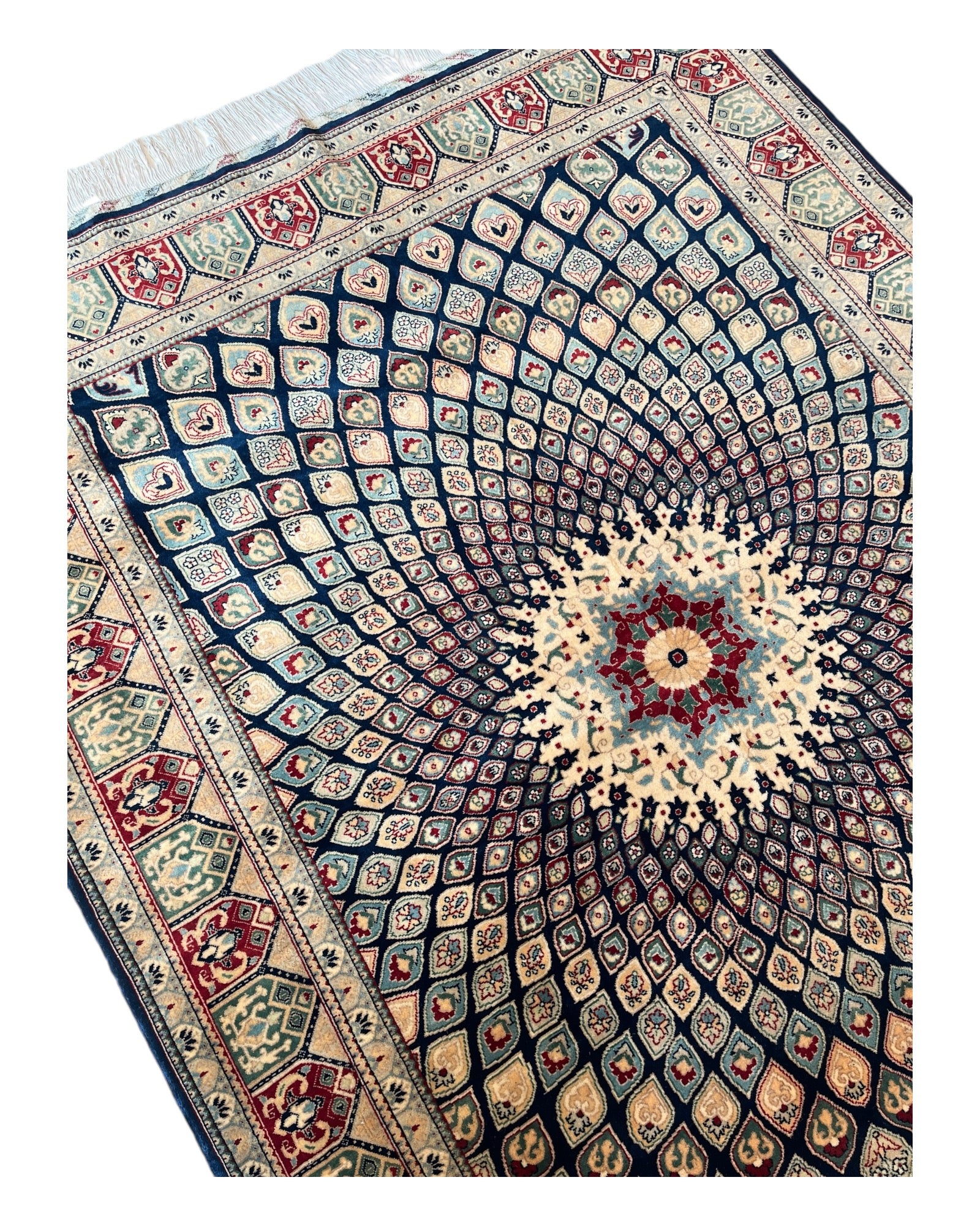 210cm x 154cm Peacock Rug