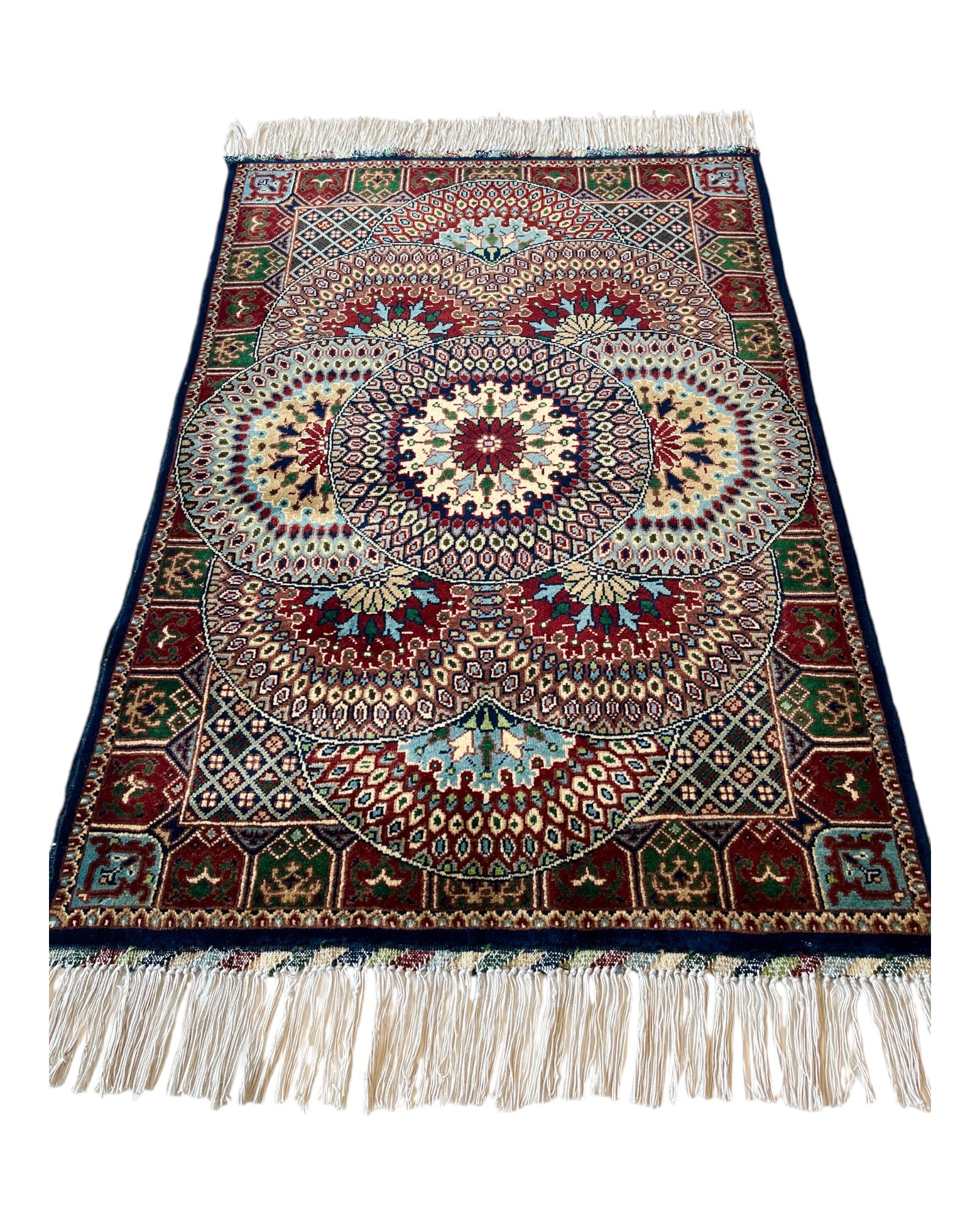 120cm x 80cm Peacock Rug