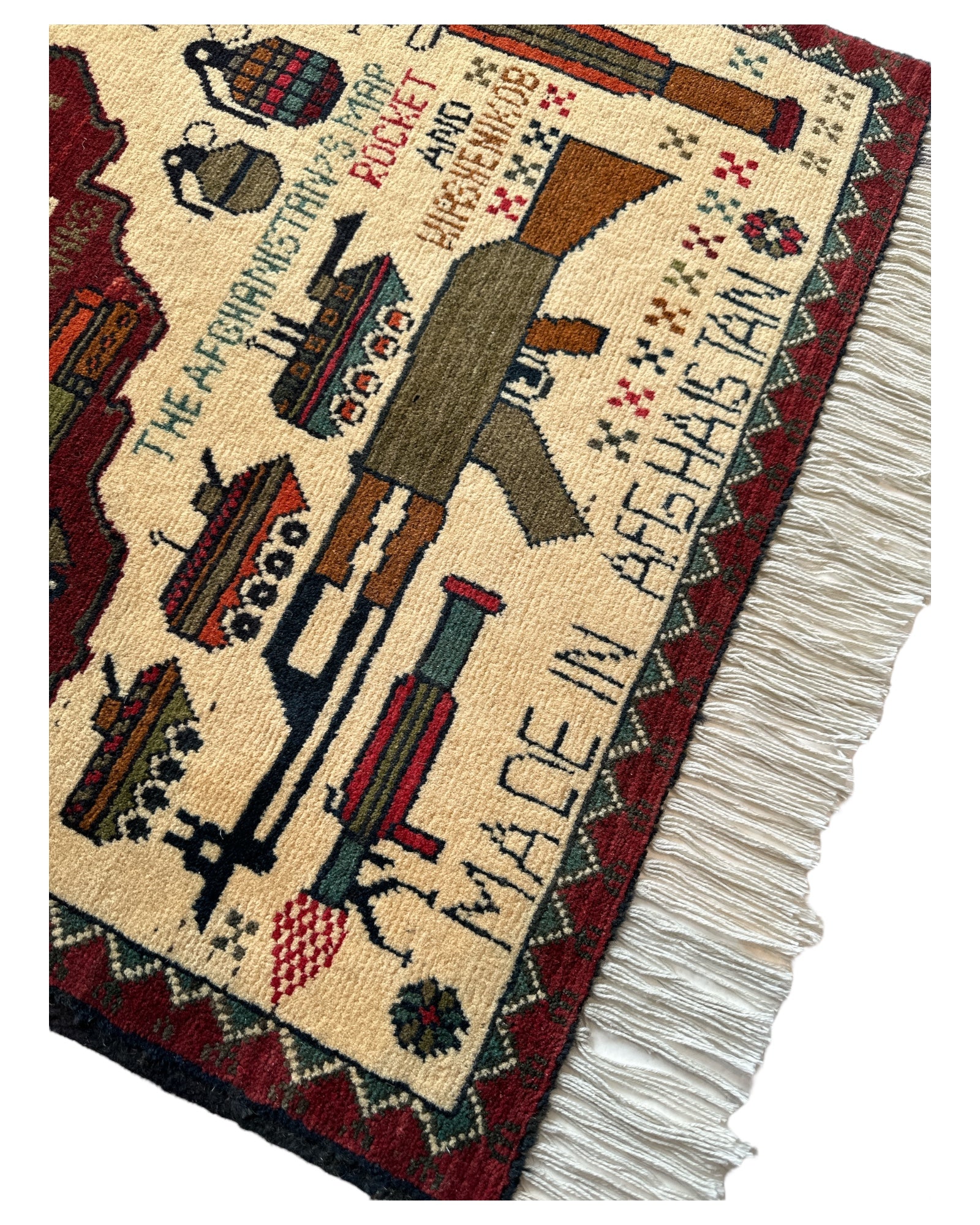 76cm x 63cm War Rug