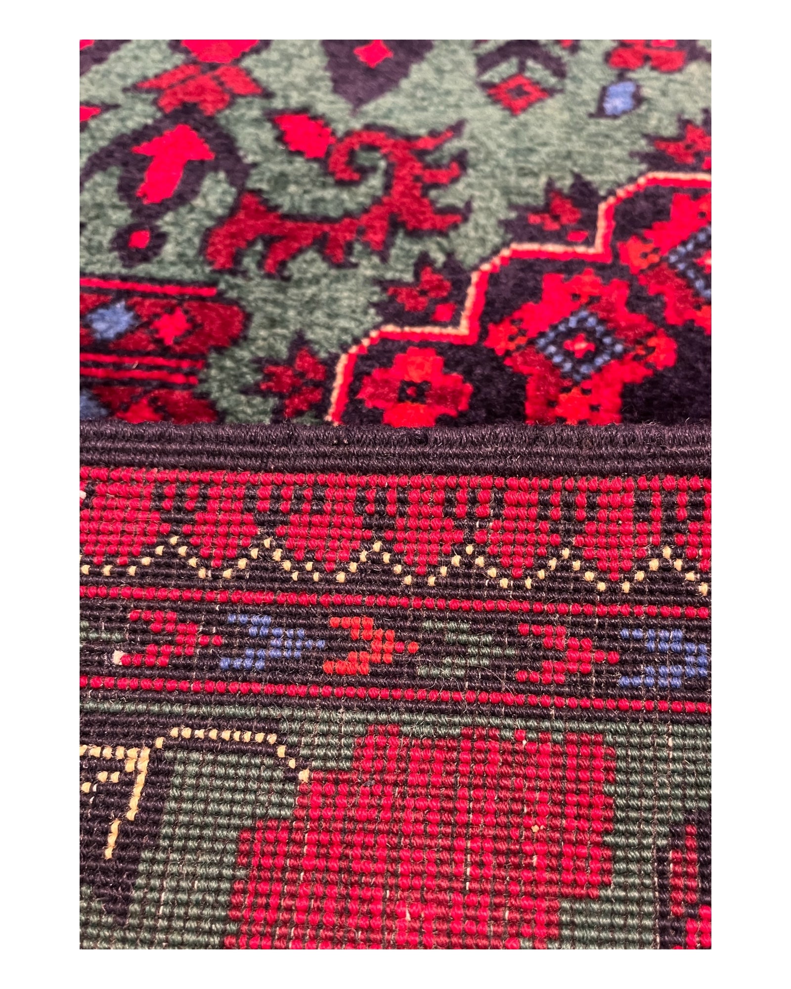 155cm x 100cm Green & Red Yousef Bay Rug