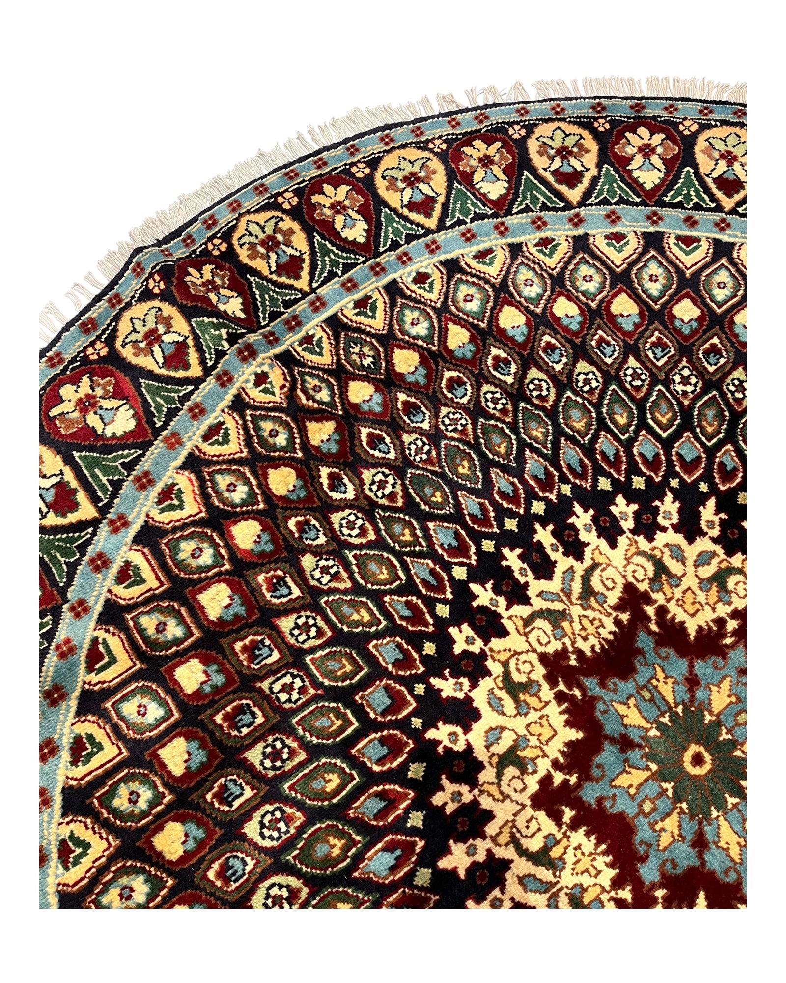 150cm Burgundy Round Peacock Rug