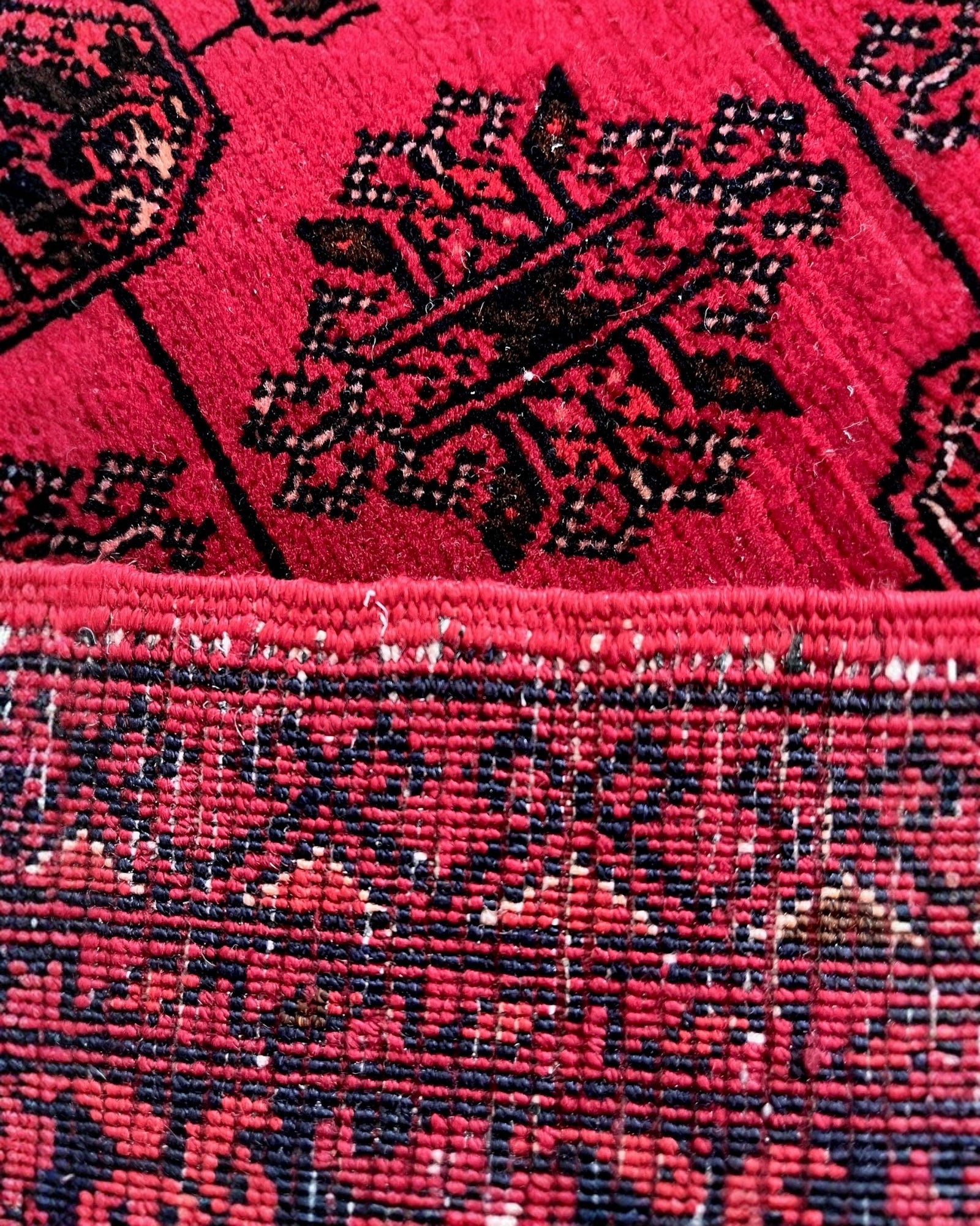 117cm x 75cm Red Khuwaja Roshnai Rug