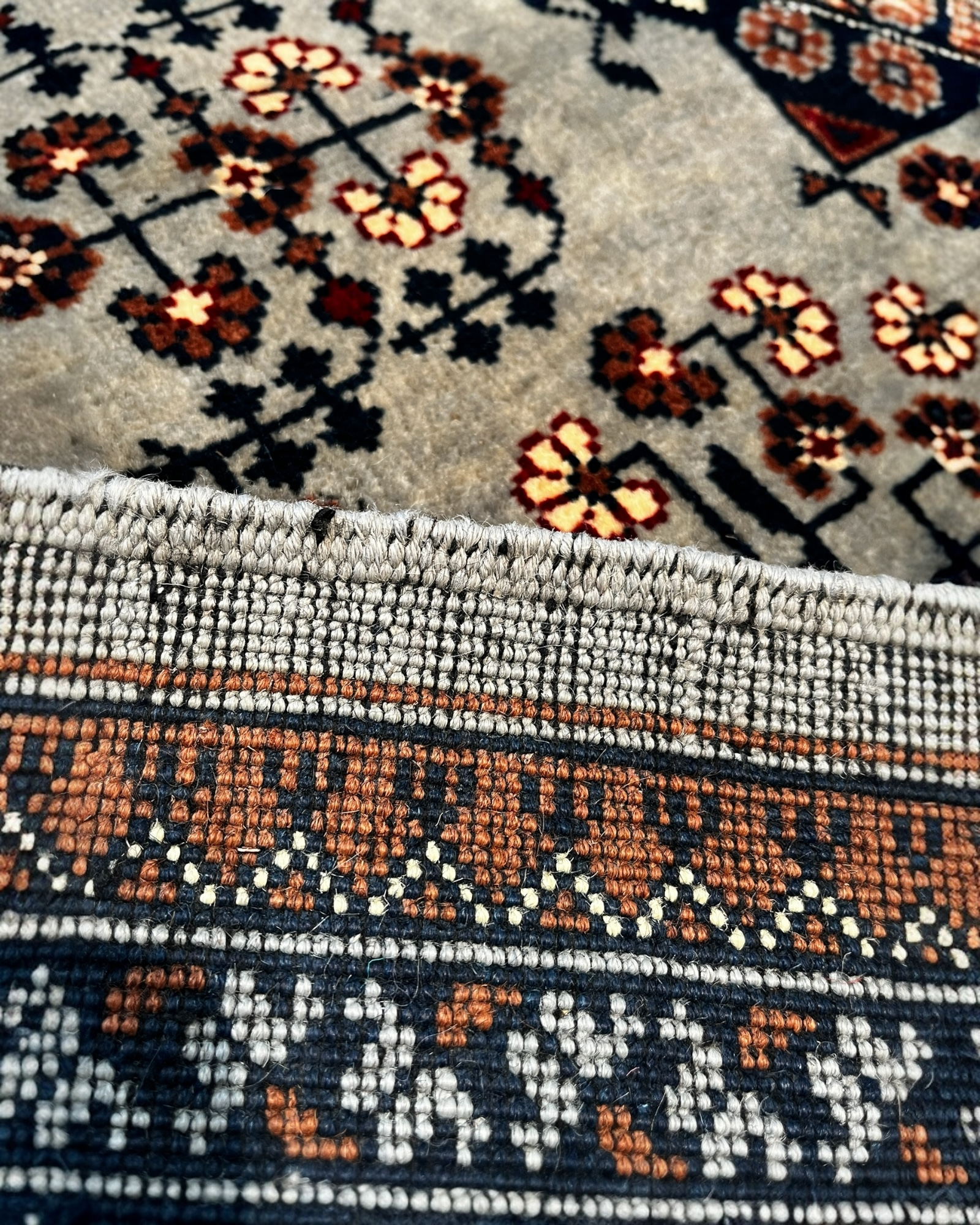 202cm x 150cm Grey & Bronze Andkhoy Rug