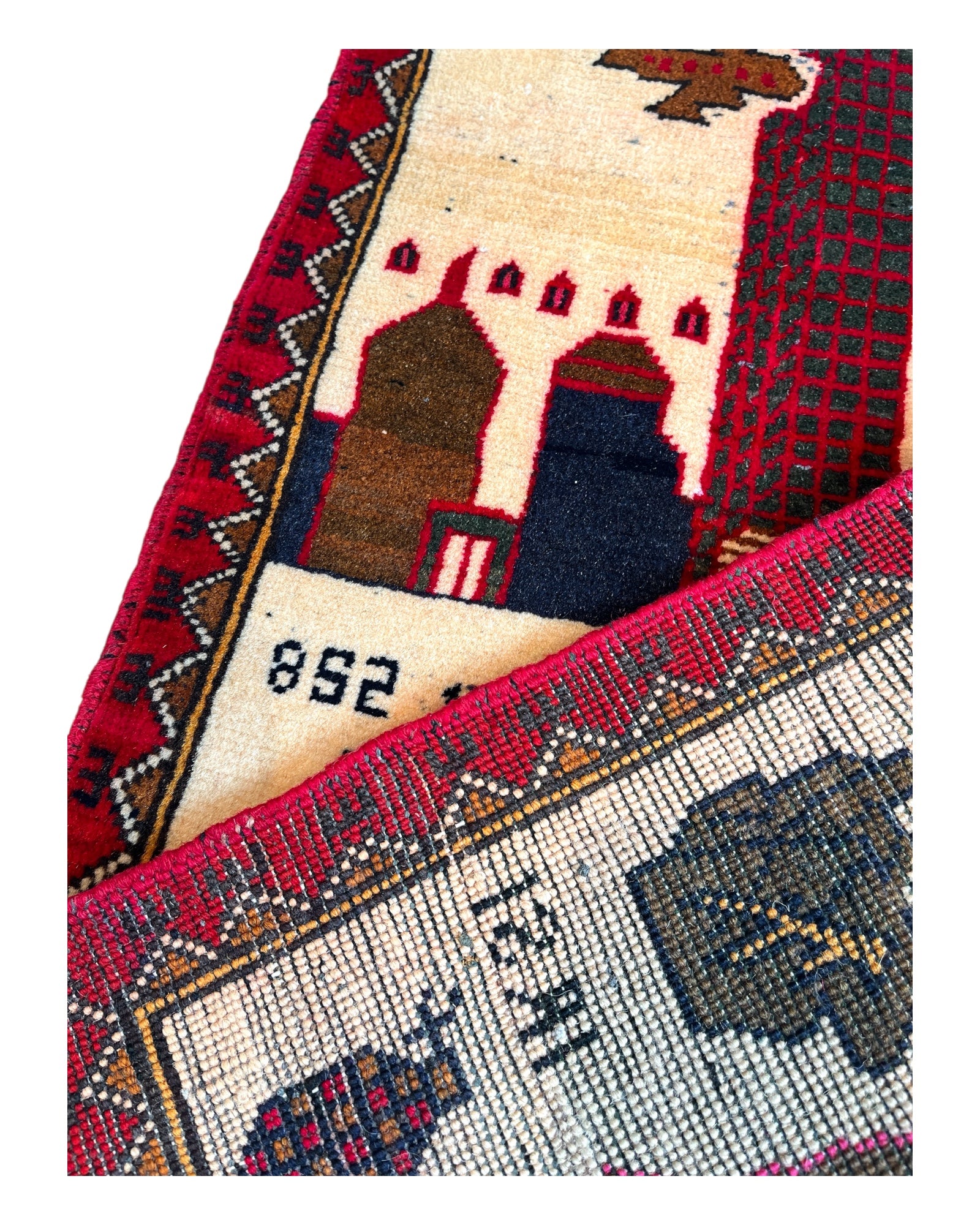 80cm x 60cm Cream & Red Twin Towers War Rug